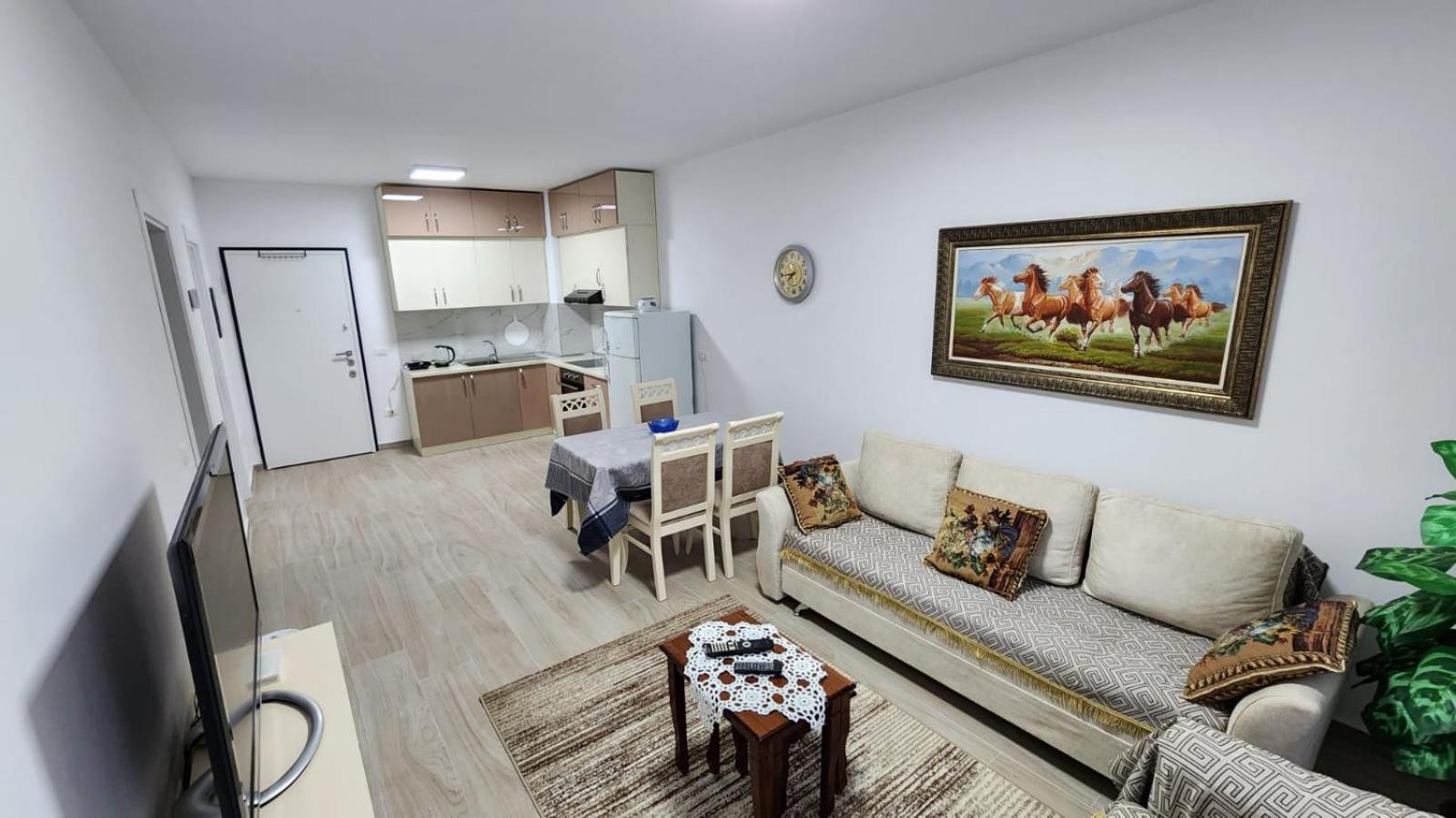 Apartamento Dajti Mountain View Tirana Exterior foto